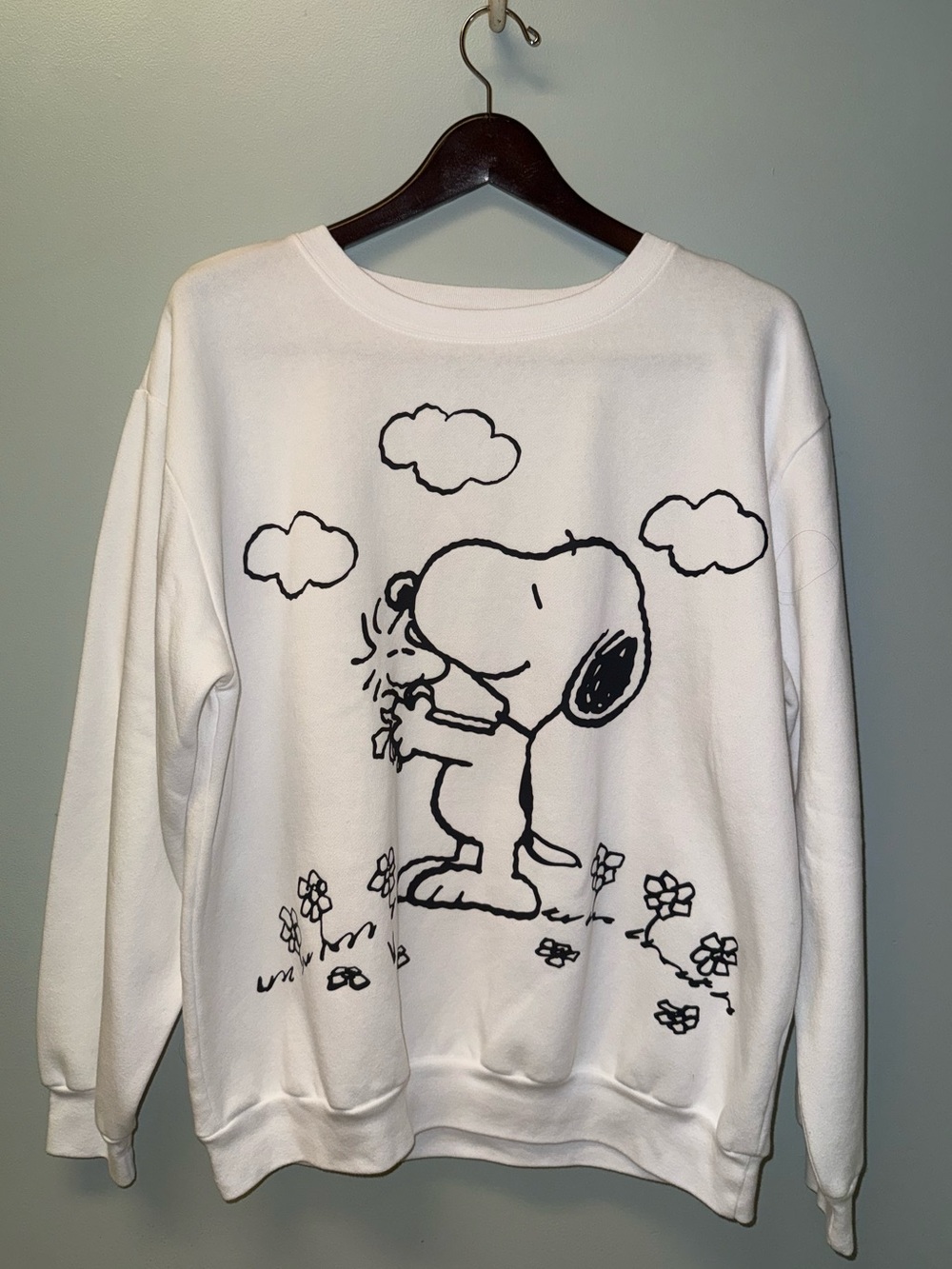 Peanuts white soft sweatshirt XL snoopy Woodstock